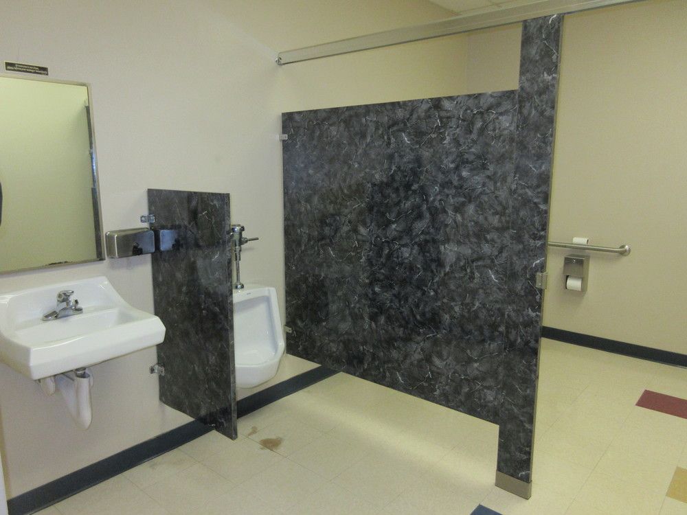 In the News Inc. Industrial Manuf. Flex Building: 8517 Sunstate St, Tampa, FL 33634